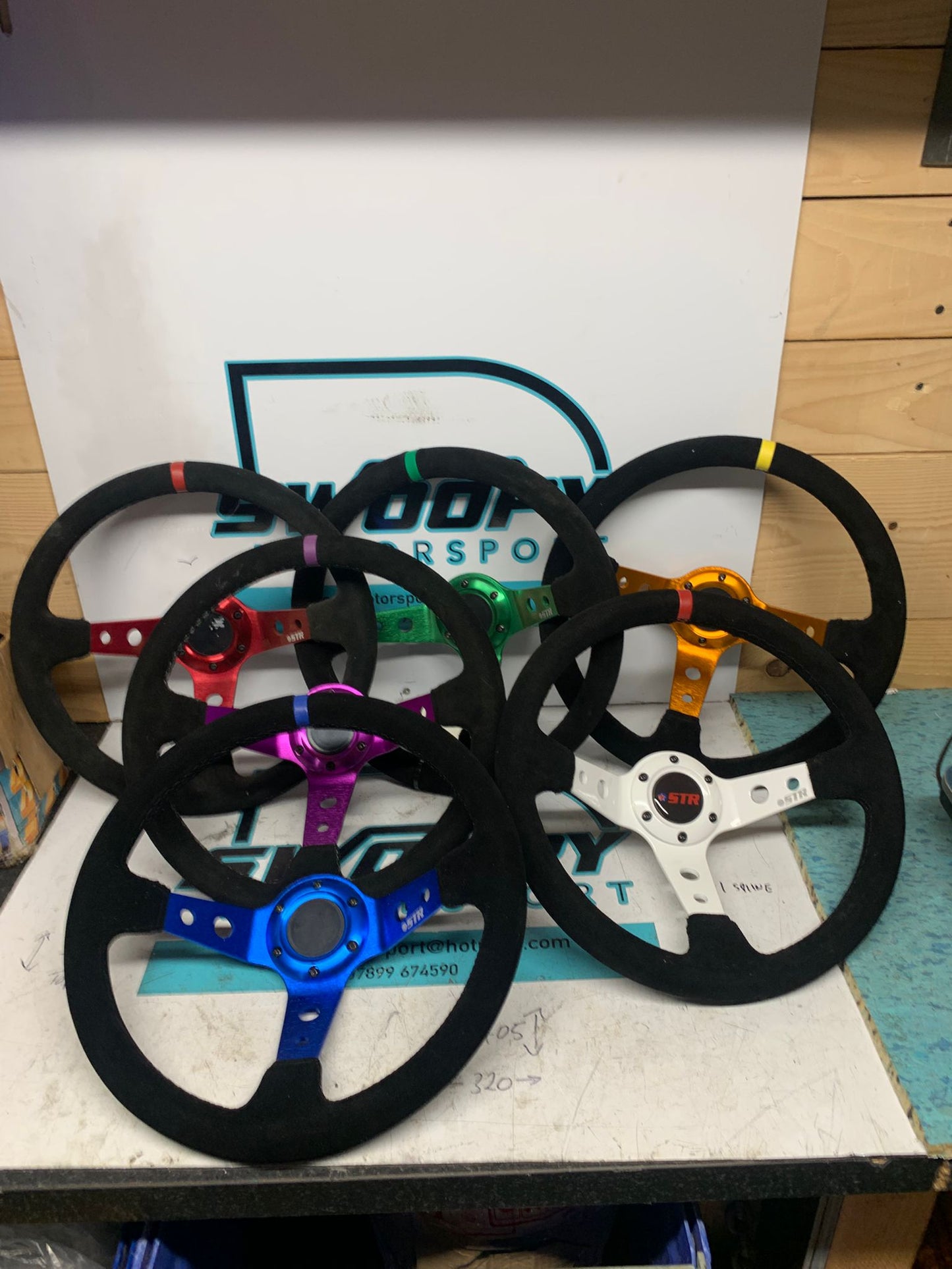 Deep dish steering wheel SM0027