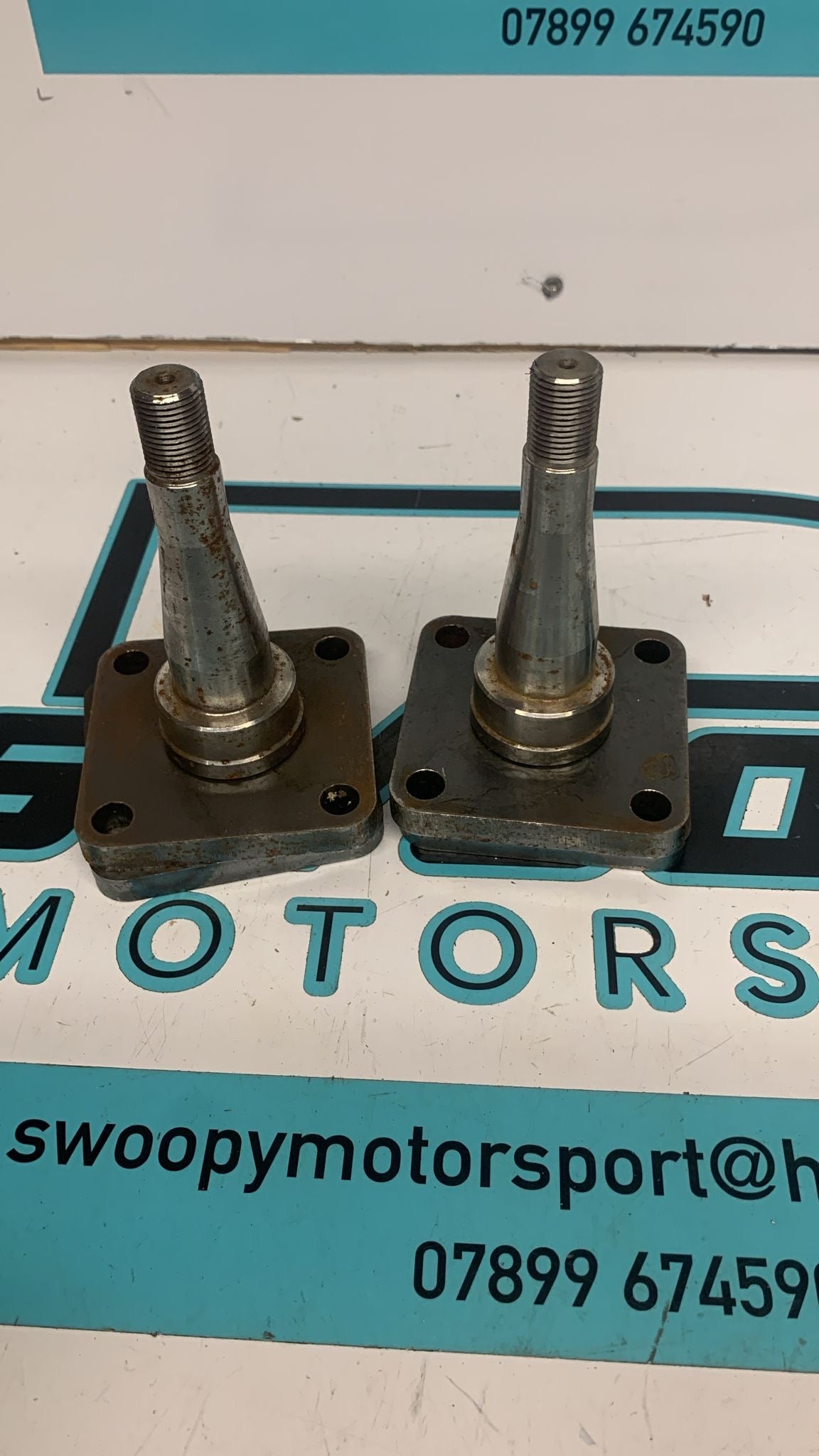 Rear Stub Axle Kit - SM5302